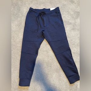 Men’s medium joggers